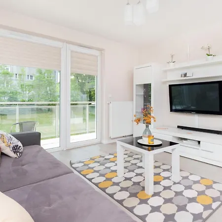 Comfy Kapitanska & Parking & Balcony By Renters Apartment Gdynia