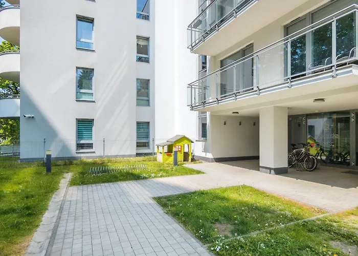 Comfy Kapitanska & Parking & Balcony By Renters Apartment